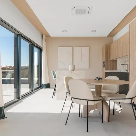 Casa Luxe Oasis With Sea View